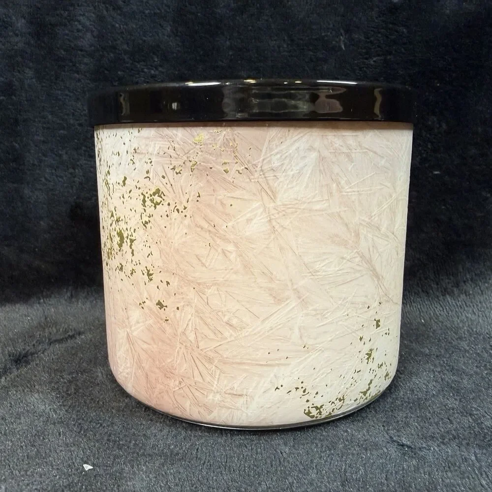 Bath & Body Works bath body